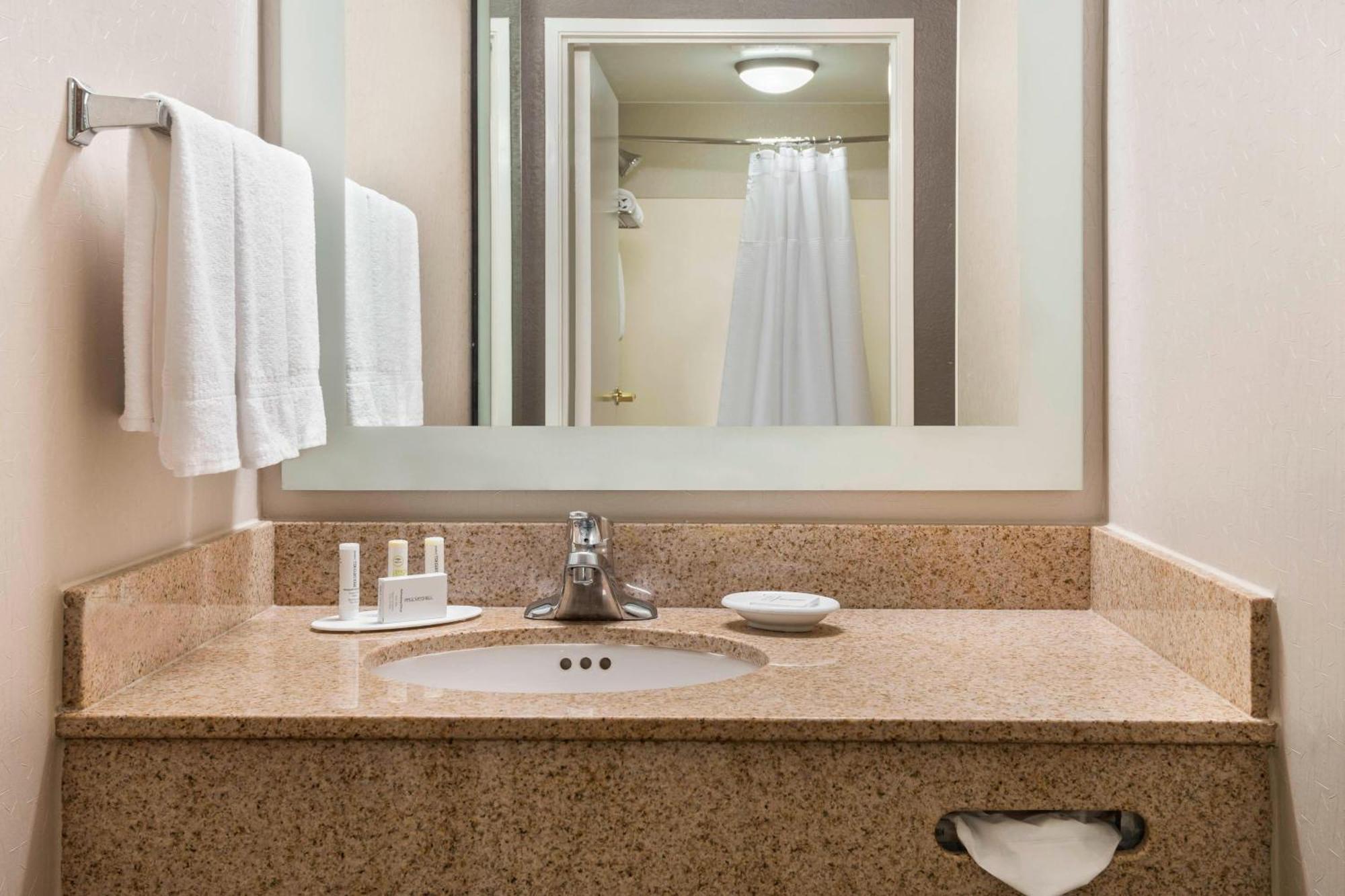Springhill Suites Indianapolis Carmel Eksteriør billede